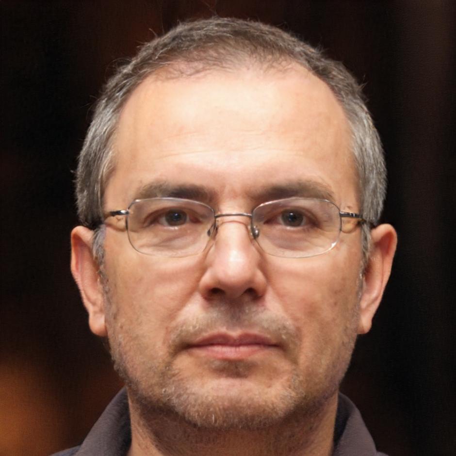 Torben Lindholm, Gründer von tutorsparthica, in seinem Büro am Alten Steinweg